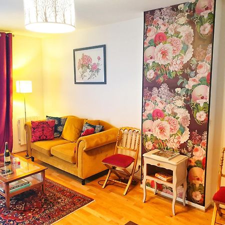 Spacieux Et Calme, Style Parisien, Toutes Commodites, Ideal Pour Un Sejour Authentique Saint-Denis  Ngoại thất bức ảnh
