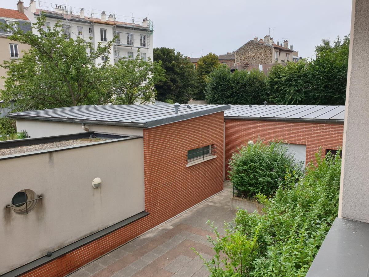 Spacieux Et Calme, Style Parisien, Toutes Commodites, Ideal Pour Un Sejour Authentique Saint-Denis  Ngoại thất bức ảnh